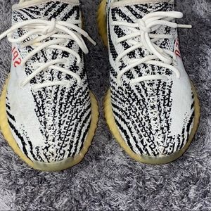 Faux Yeezy not authentic boost style zebra size 10